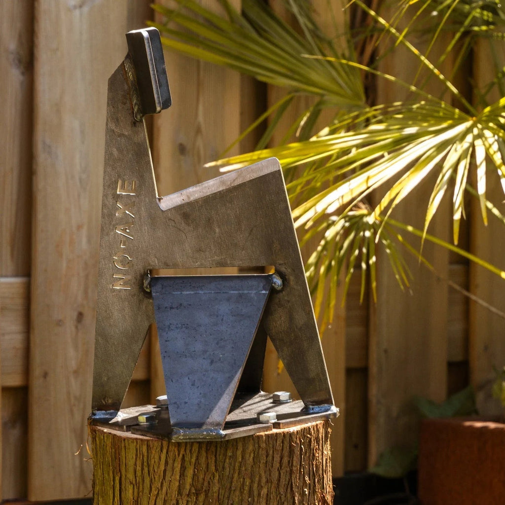 NO-AXE houtklover met hamer